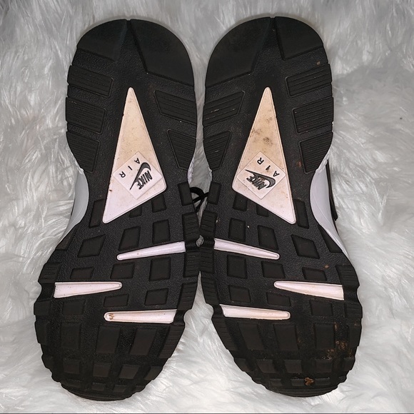 Nike Air Huarache - Picture 3 of 4